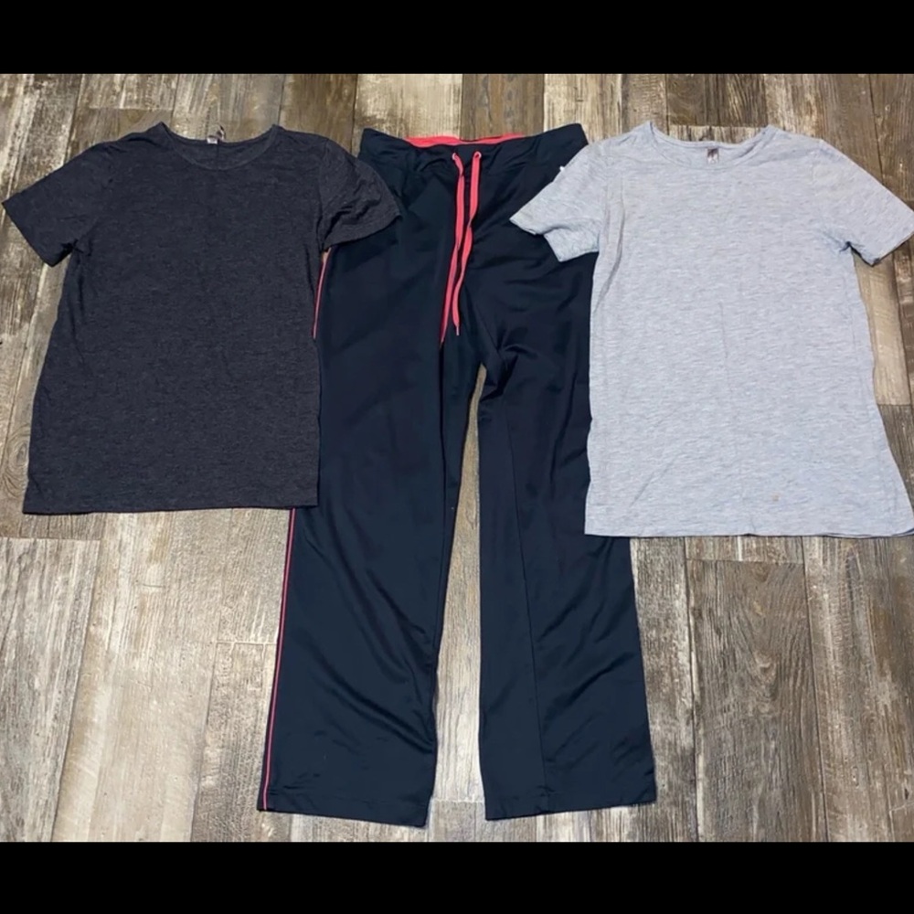Women’s Casual 3-Piece Activewear Set - Small
